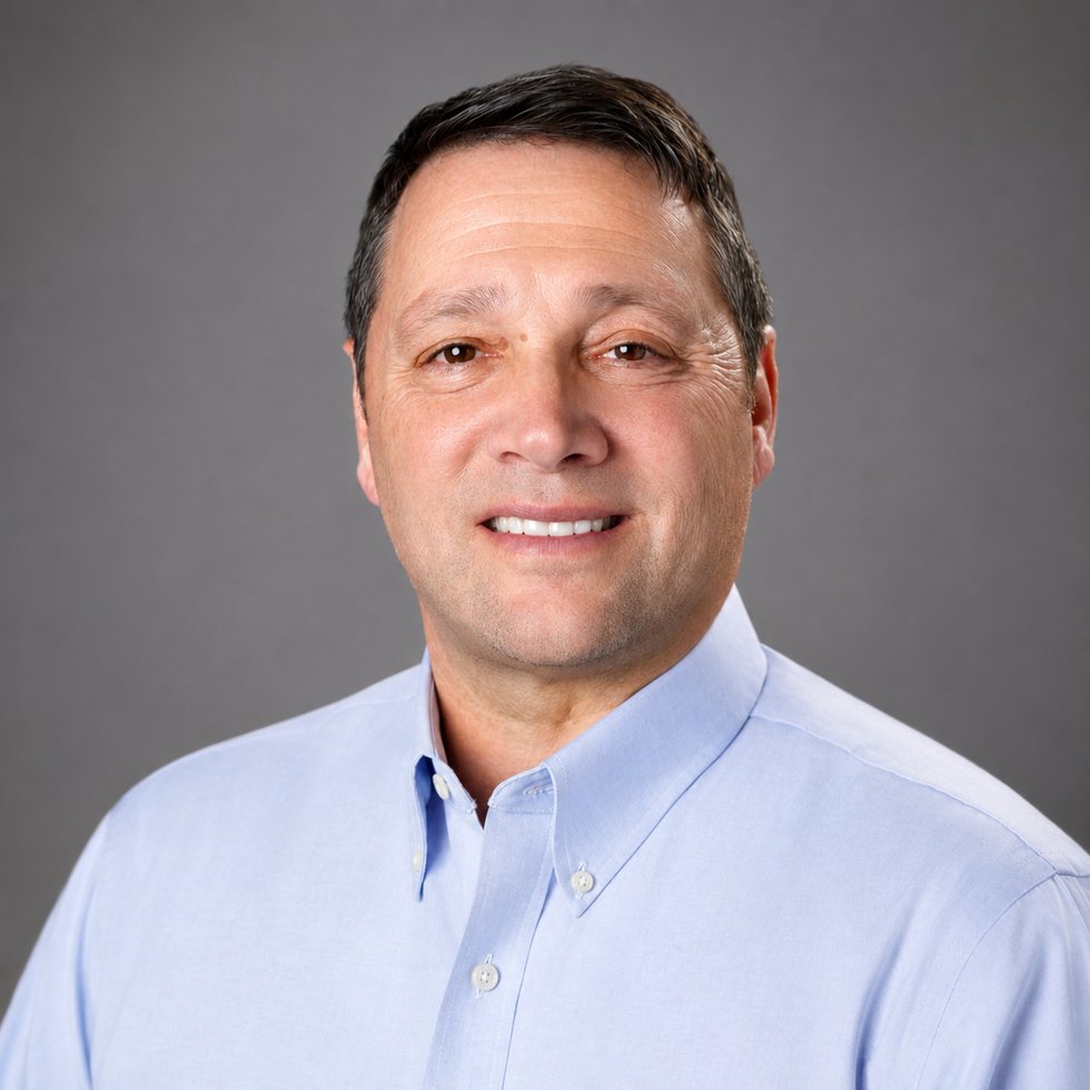 Robert Canino, ISS.png Robert Canino, ISS.png